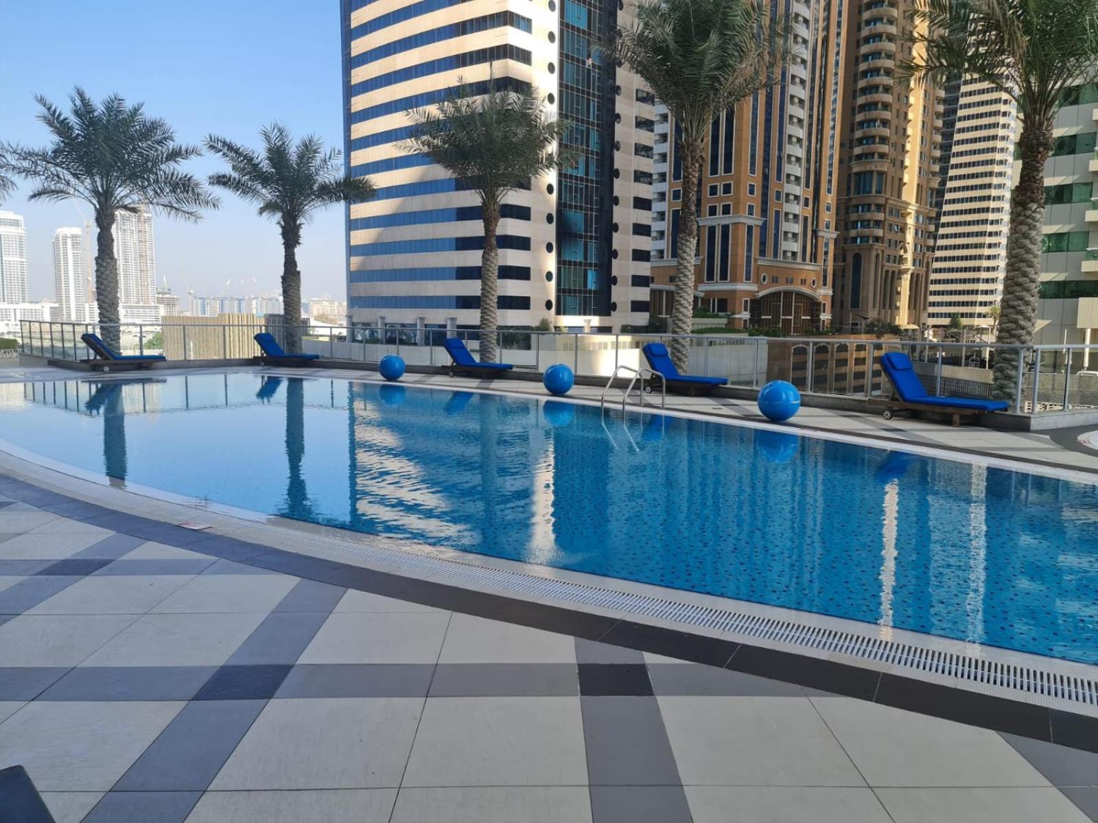 Close To Metro - Perfect For Family