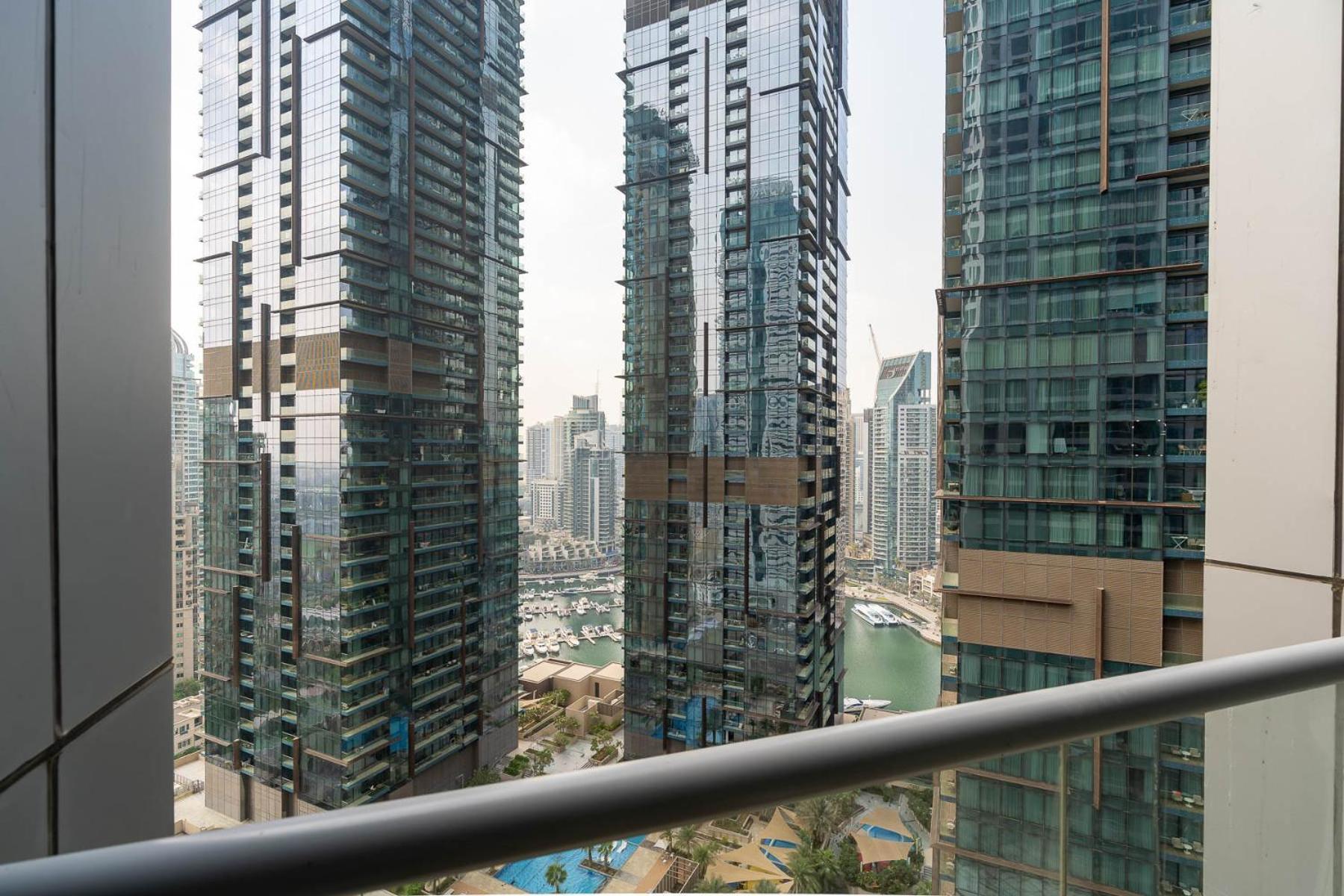 Close To Metro - Perfect For Family Dubai